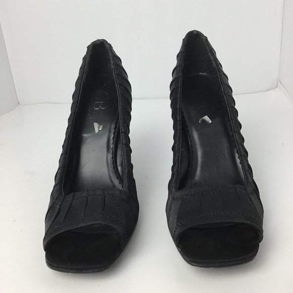 C.B. Collections Women's Heels Black Size 9 - Picture 2 of 8